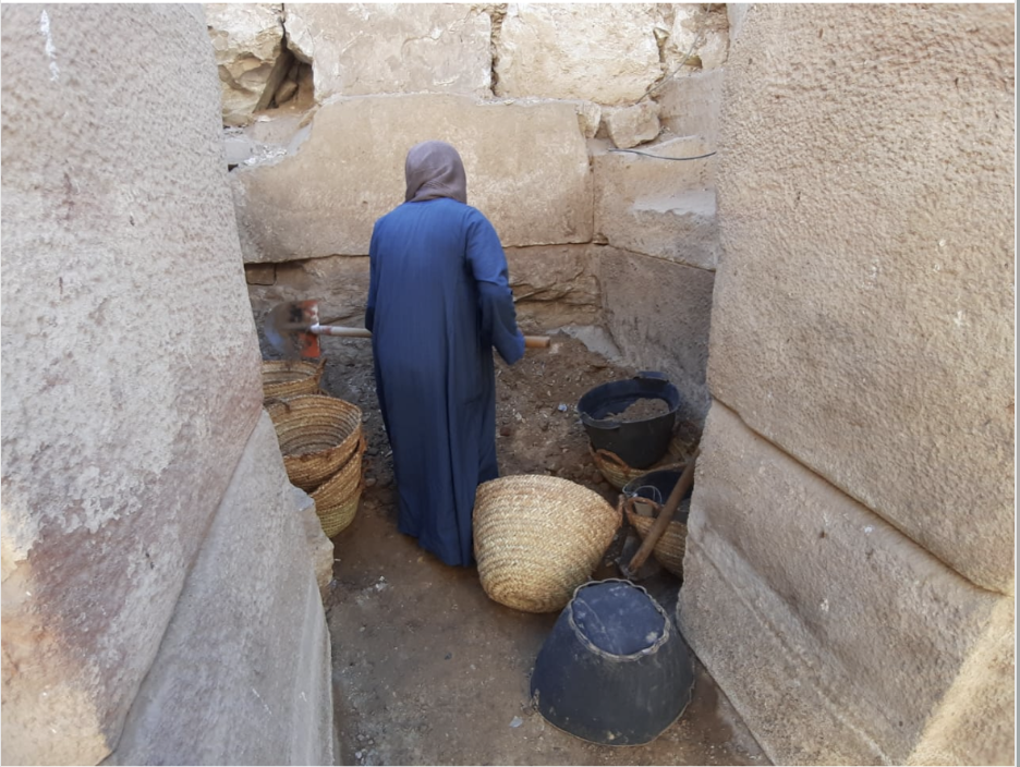 Conservator at work in the Osirion
